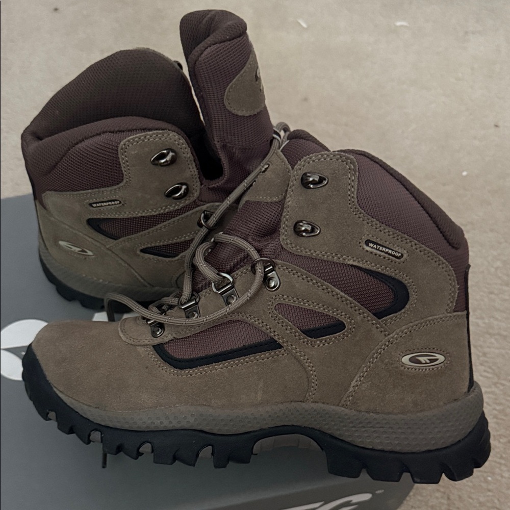 Hi-Tec Taupe and Brown Hiking Boots - Picture 5 of 6